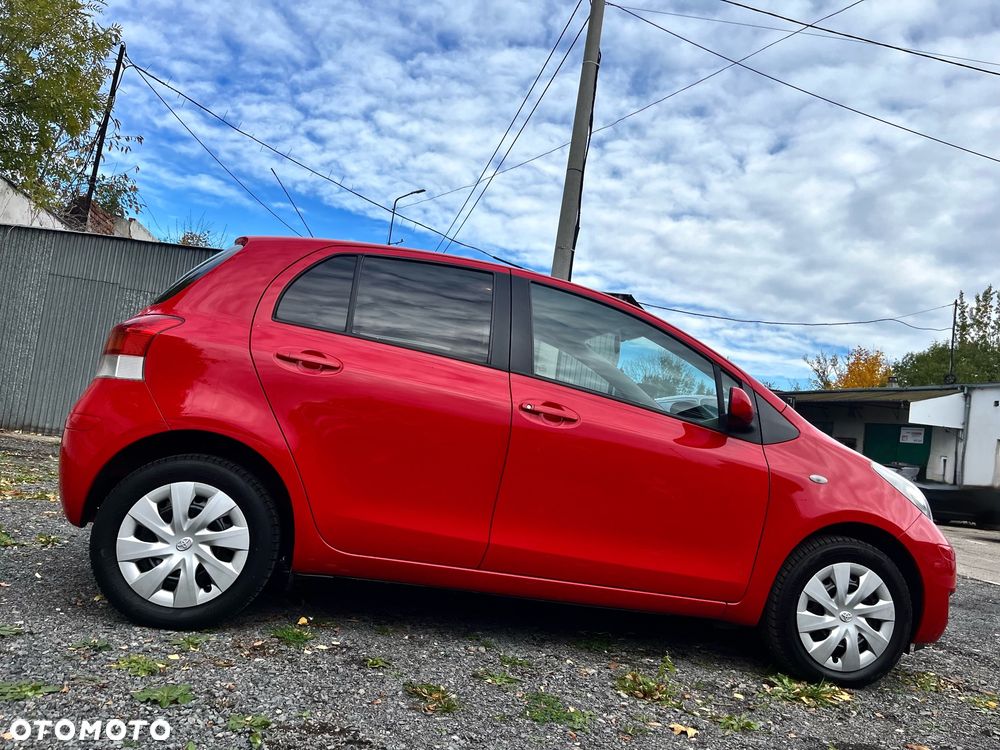 Toyota Yaris 1.33 VVT-i Executive - 8