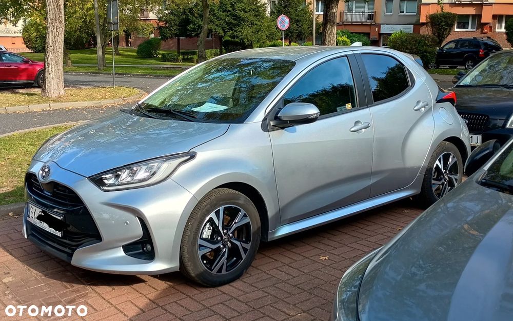 Toyota Yaris Hybrid 1.5 Style - 10