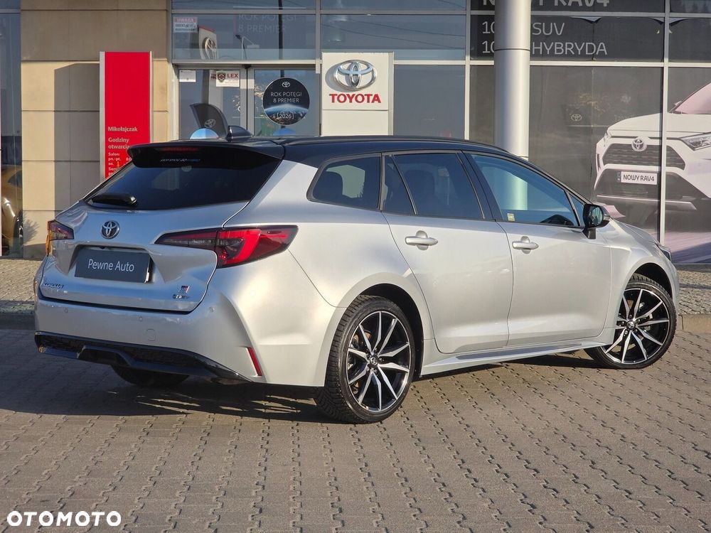 Toyota Corolla 2.0 Hybrid GR Sport Dynamic - 5