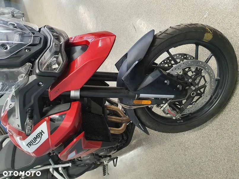 Triumph Tiger - 4