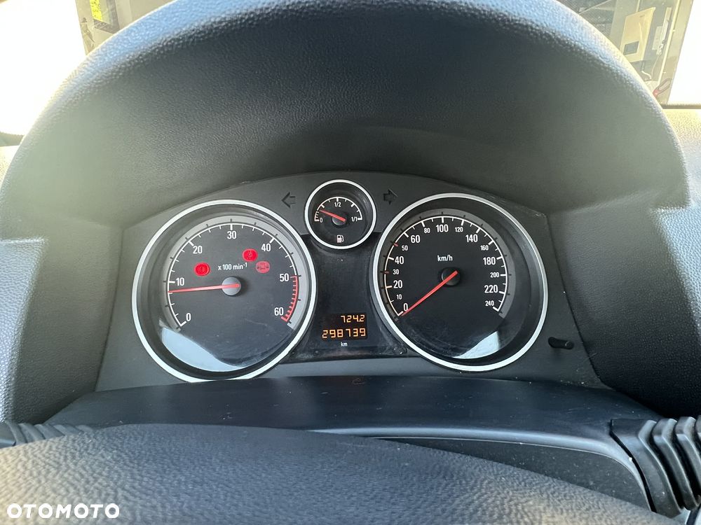 Opel Astra 1.9 CDTI Edition - 13