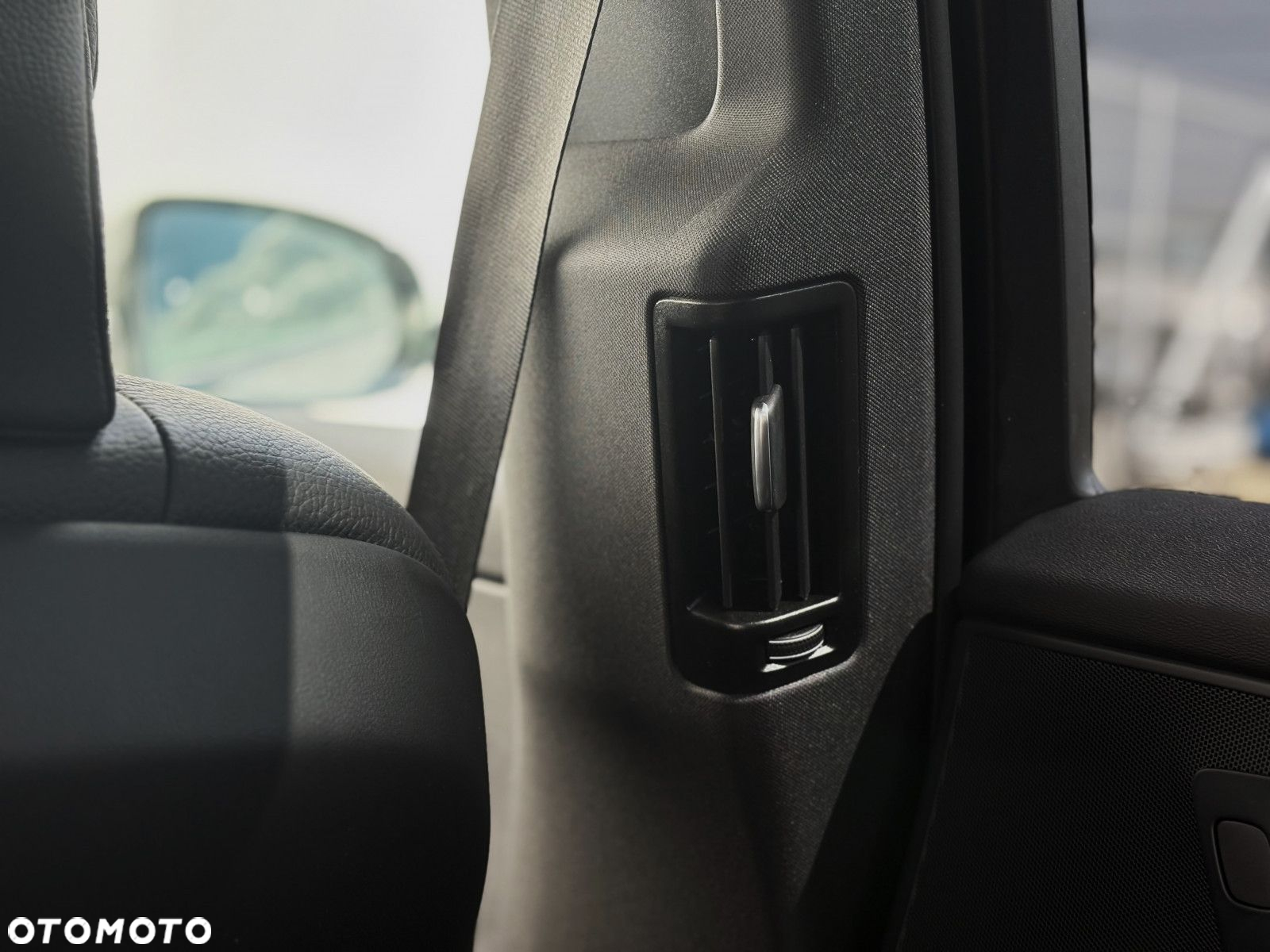 Volvo XC 60 - 29