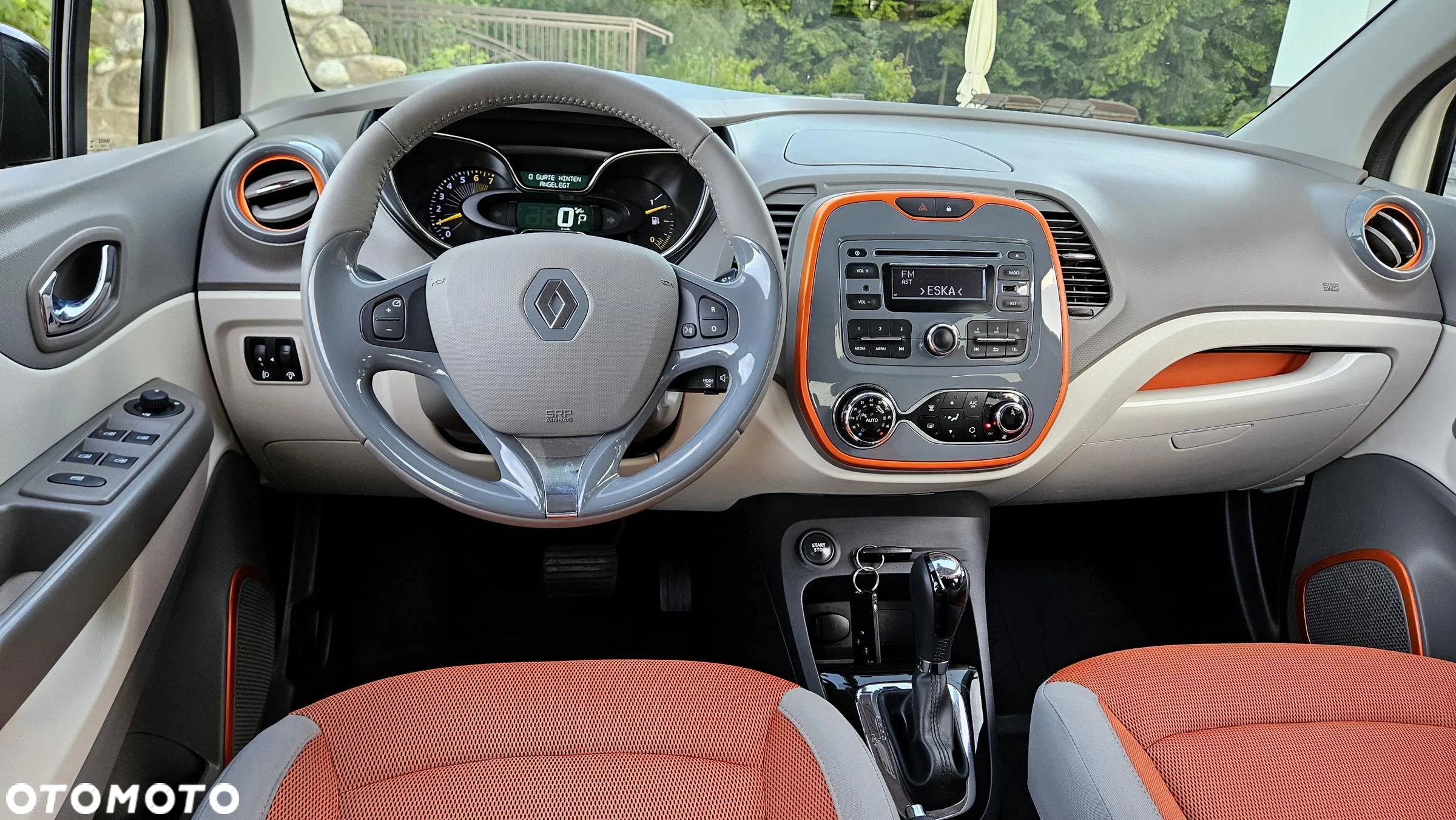 Renault Captur ENERGY TCe 120 EDC LIMITED - 23