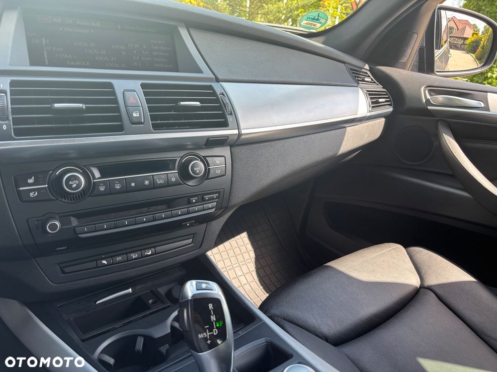 BMW X5 xDrive30d - 28