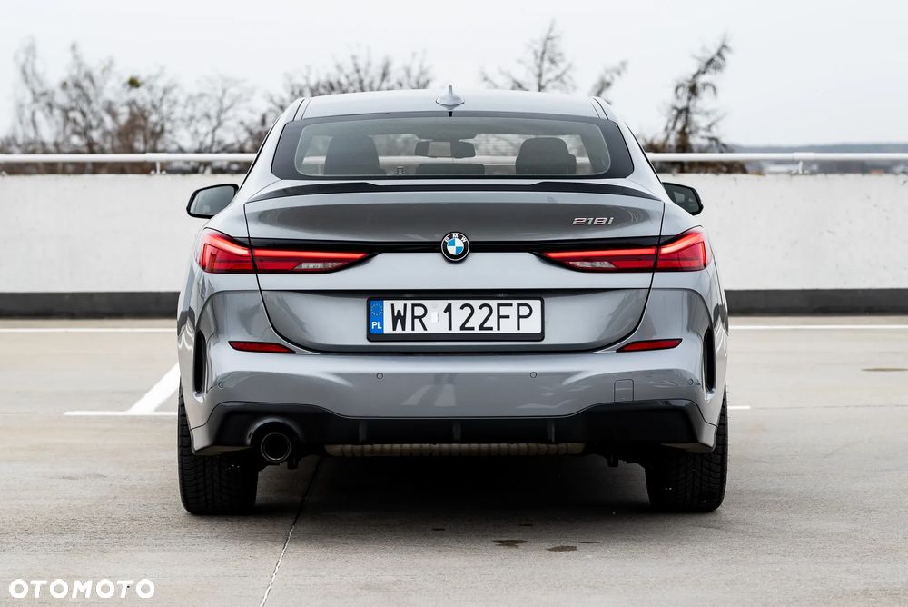 BMW Seria 2 218i - 11