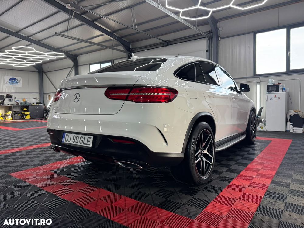 Mercedes-Benz GLE 350 d 4MATIC - 6