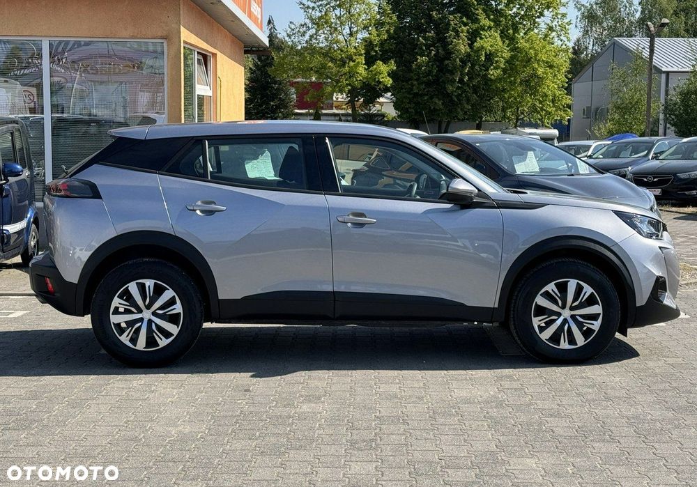 Peugeot 2008 - 9
