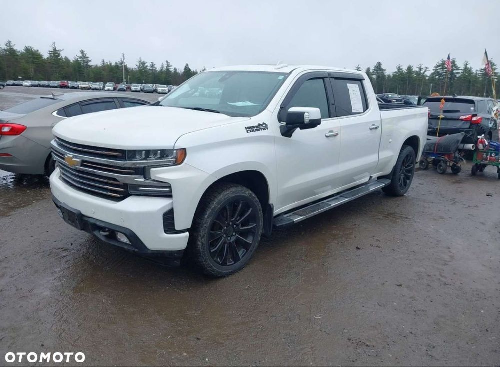 Chevrolet Silverado - 2