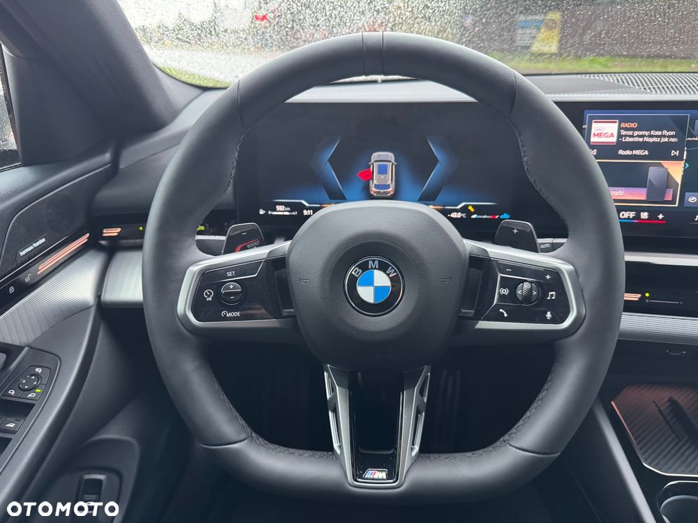 BMW Seria 5 - 38