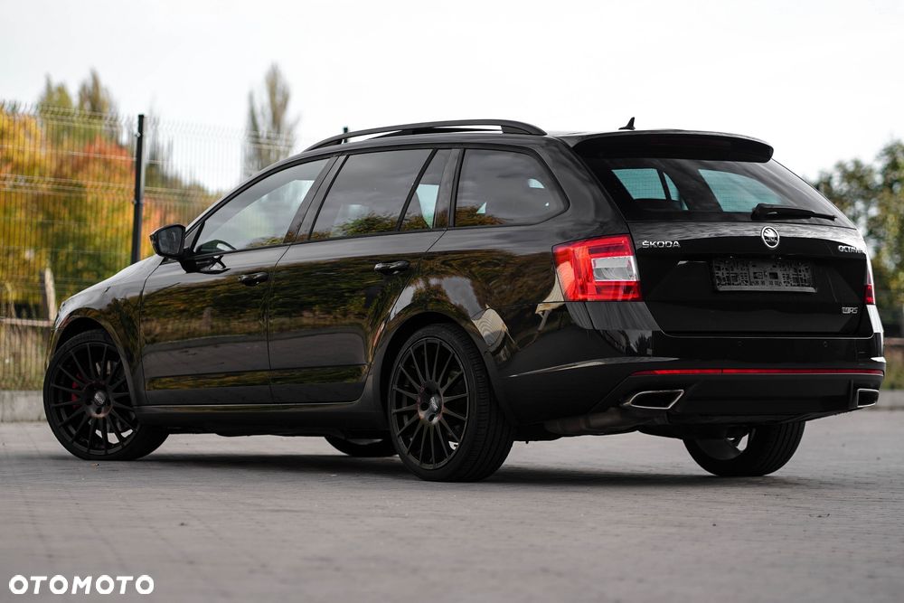 Skoda Octavia 2.0 TDI RS DSG - 9