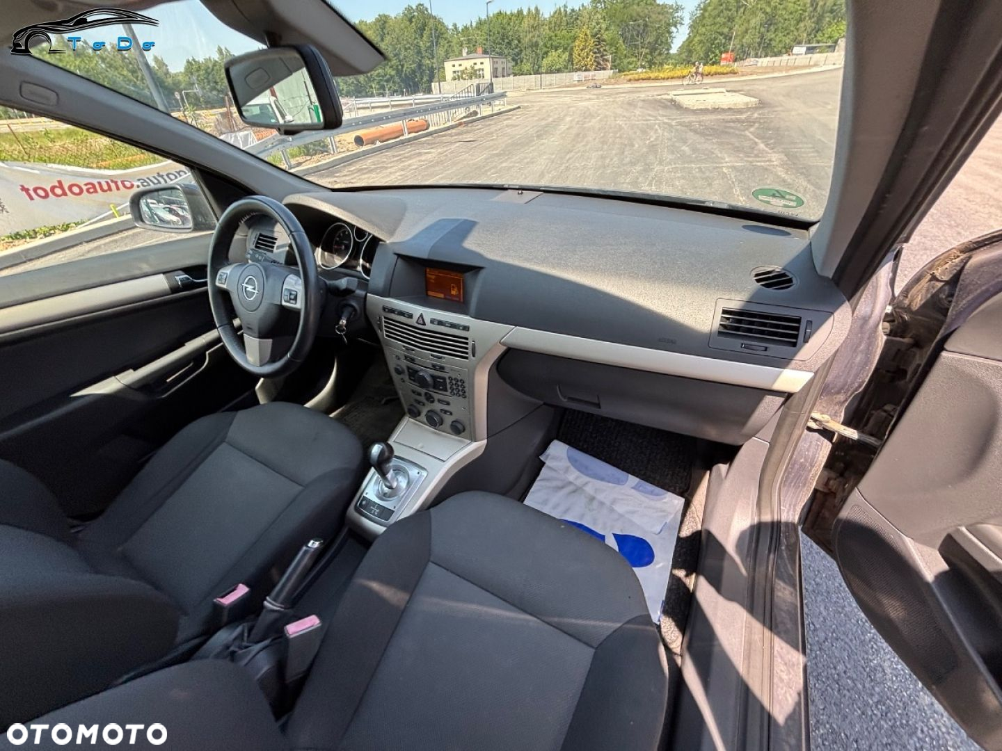 Opel Astra III 1.6 Cosmo EasyTronic - 25