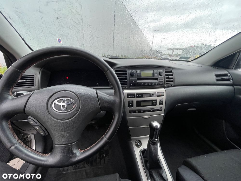 Toyota Corolla 1.8 TS - 15