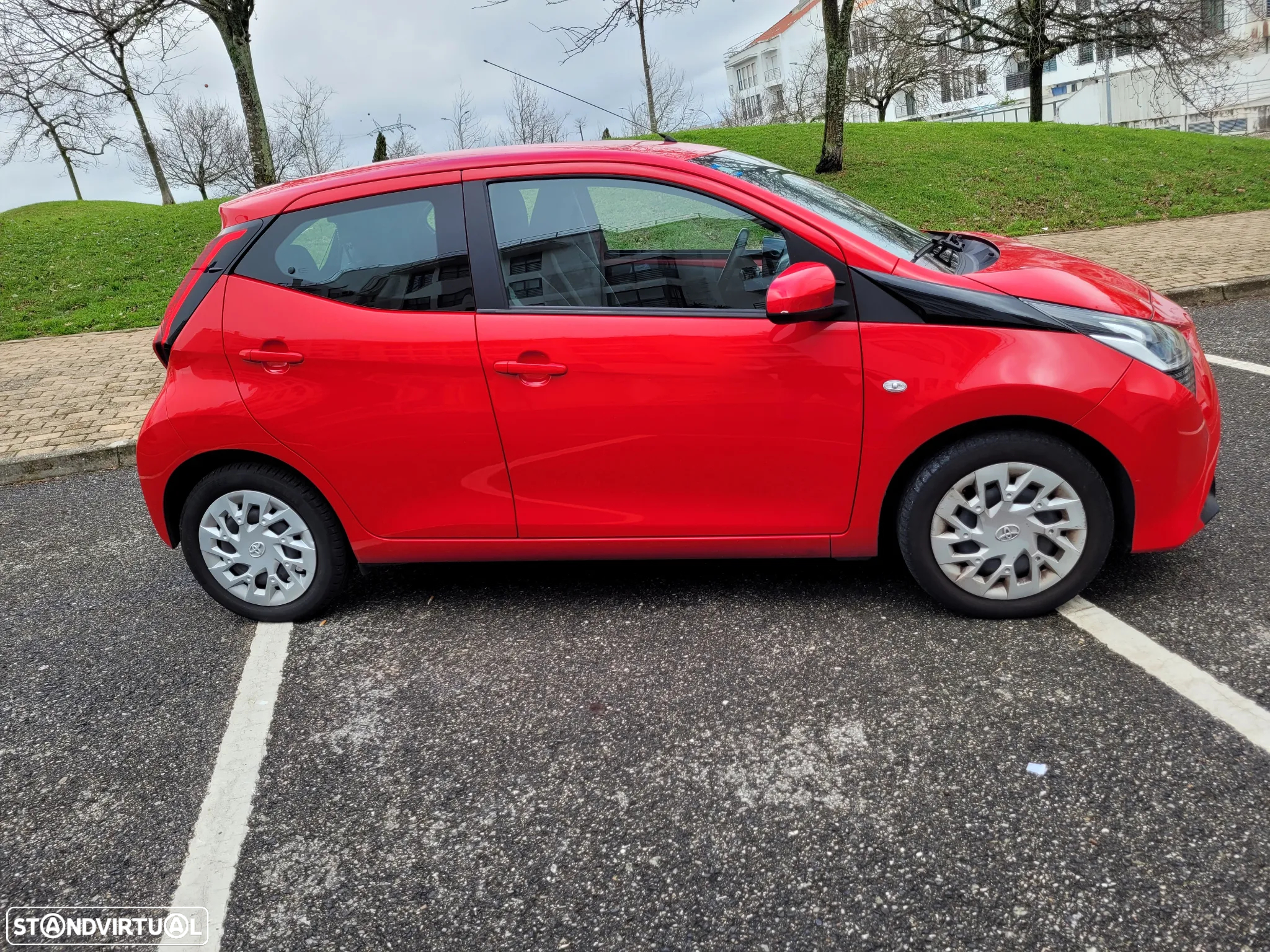 Toyota Aygo 1.0 X-Play+X-Touch - 13