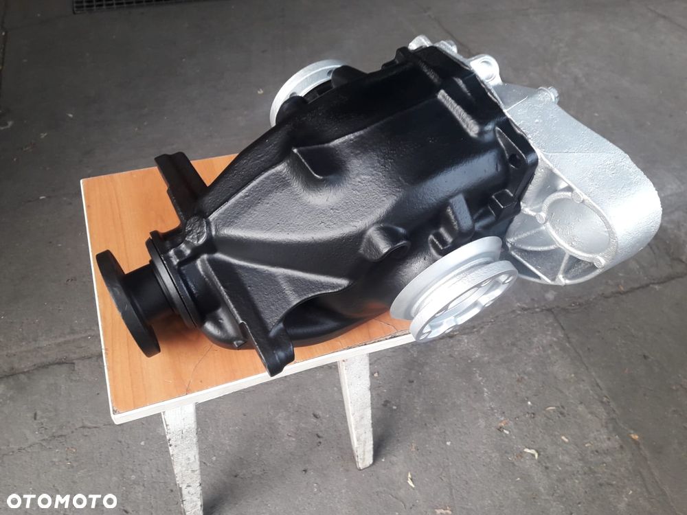 BMW Seria 3 325i - 22