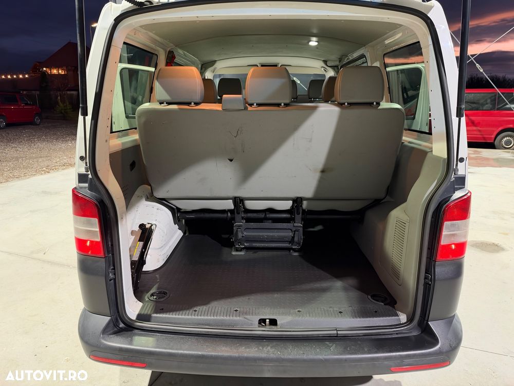 Volkswagen Transporter - 8