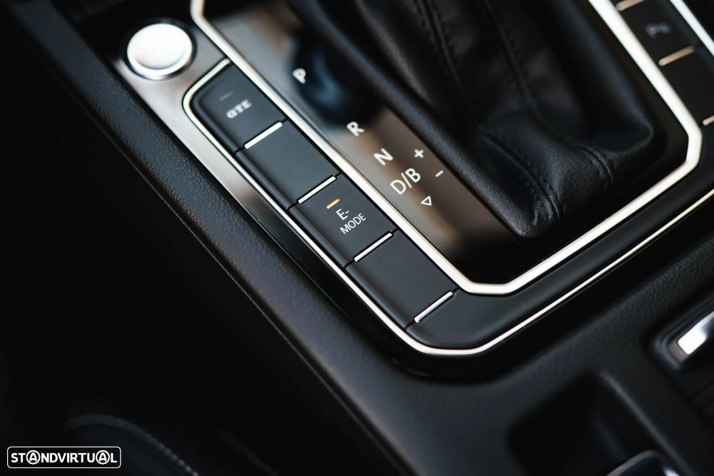 VW Passat Variant 1.4 TSI GTE Plug-in - 12