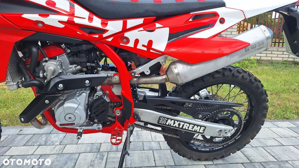 SWM RS 125 R - 4