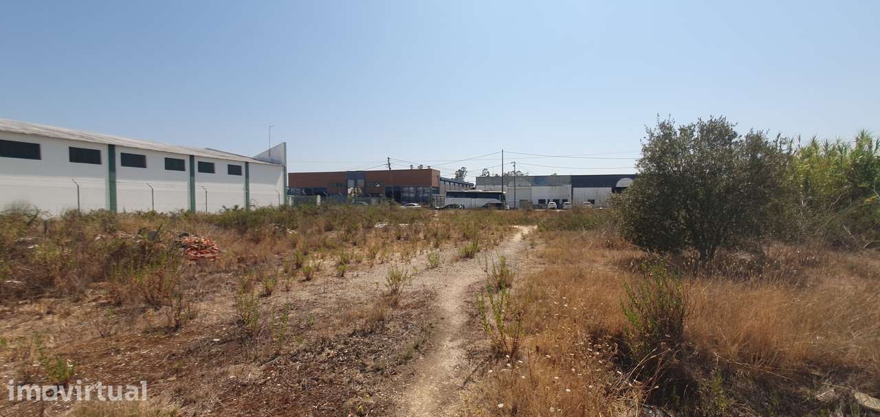 Terreno industrial com 2.000 m² no Entroncamento - Grande imagem: 5/5