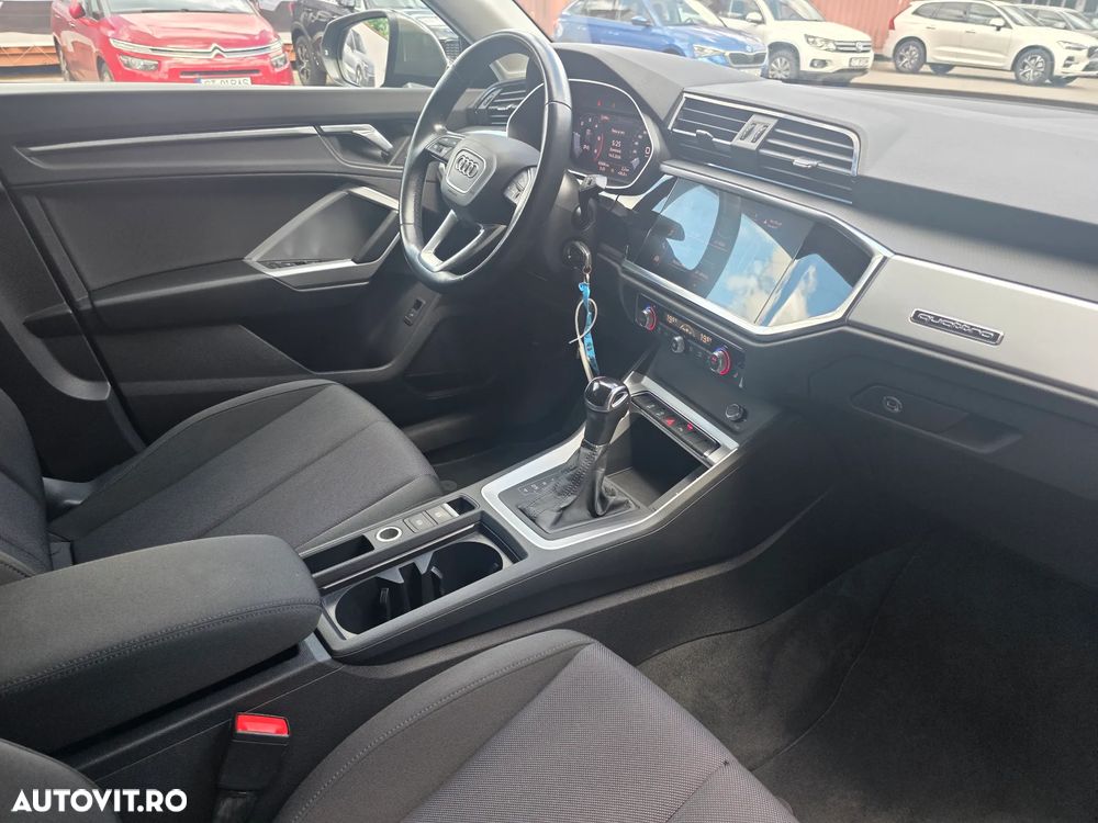 Audi Q3 2.0 35 TDI S tronic Advanced - 36