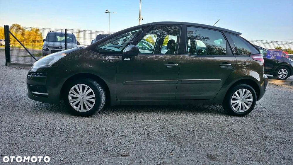 Citroën C4 Picasso - 11
