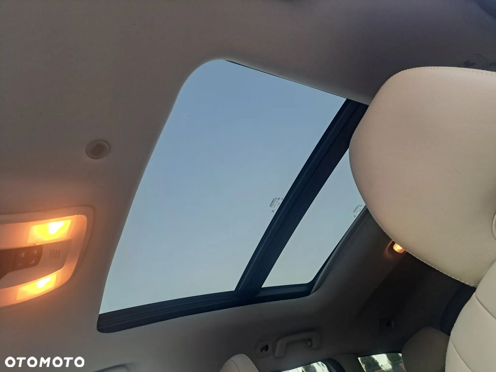 Volvo XC 60 T6 AWD Geartronic Summum - 19