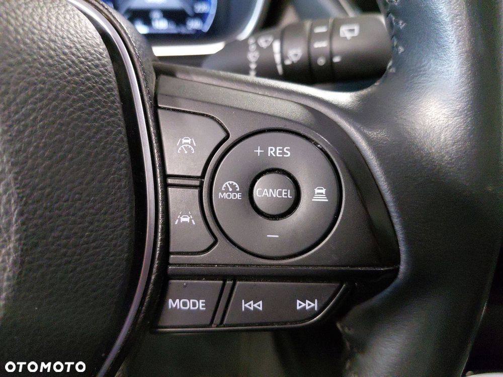 Toyota Corolla 1.8 Hybrid Comfort - 23