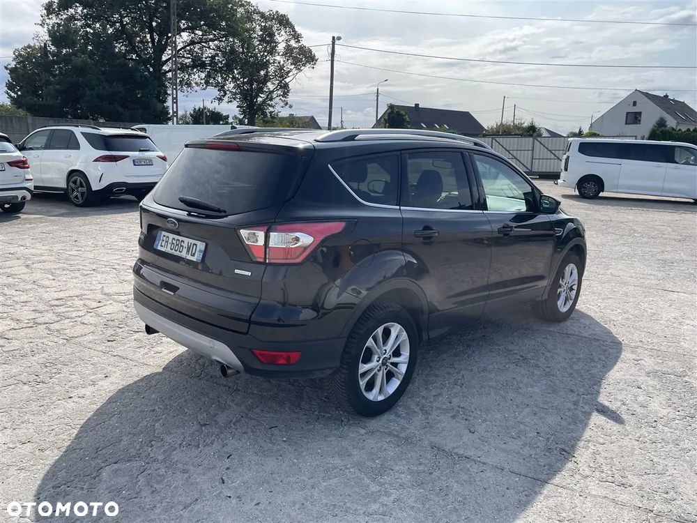 Ford Kuga 1.5 EcoBoost 2x4 Business Edition - 8