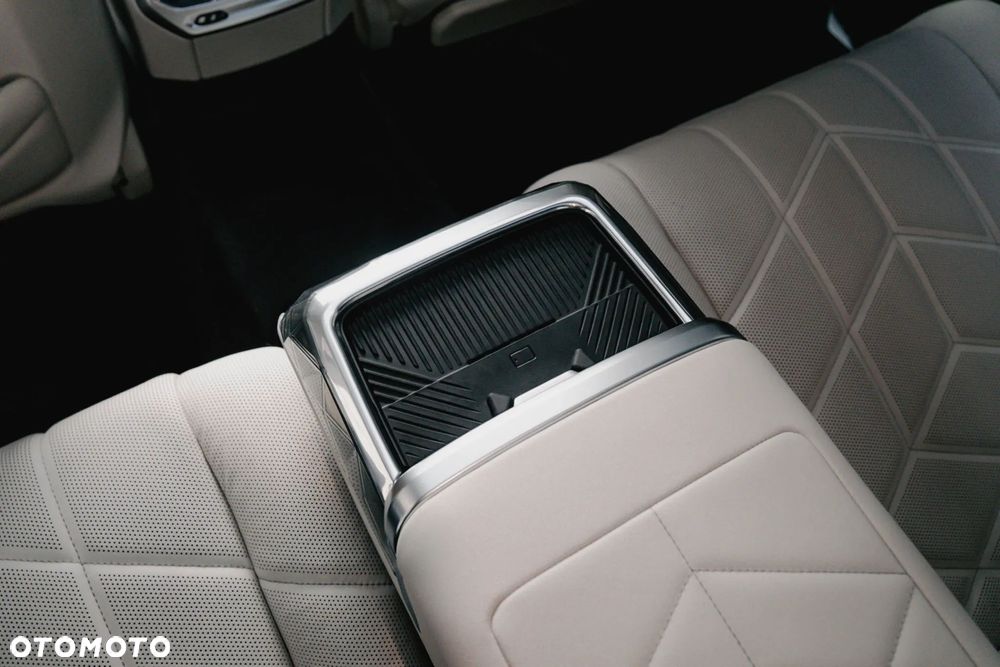 BMW Seria 7 740d xDrive mHEV M Sport sport - 28