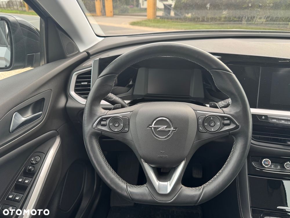 Opel Grandland X 1.2 T GPF Ultimate S&S - 27
