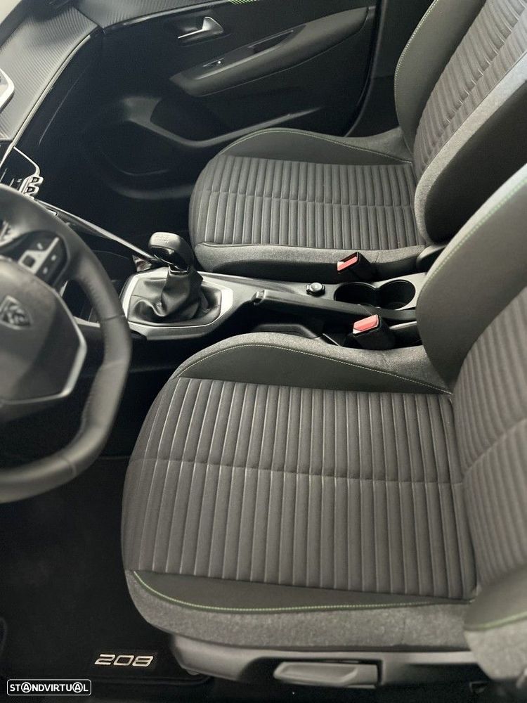 Peugeot 208 PureTech 75 Active Pack - 23