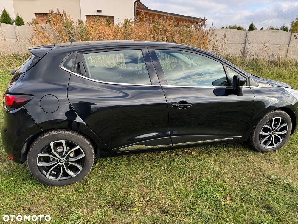 Renault Clio - 31