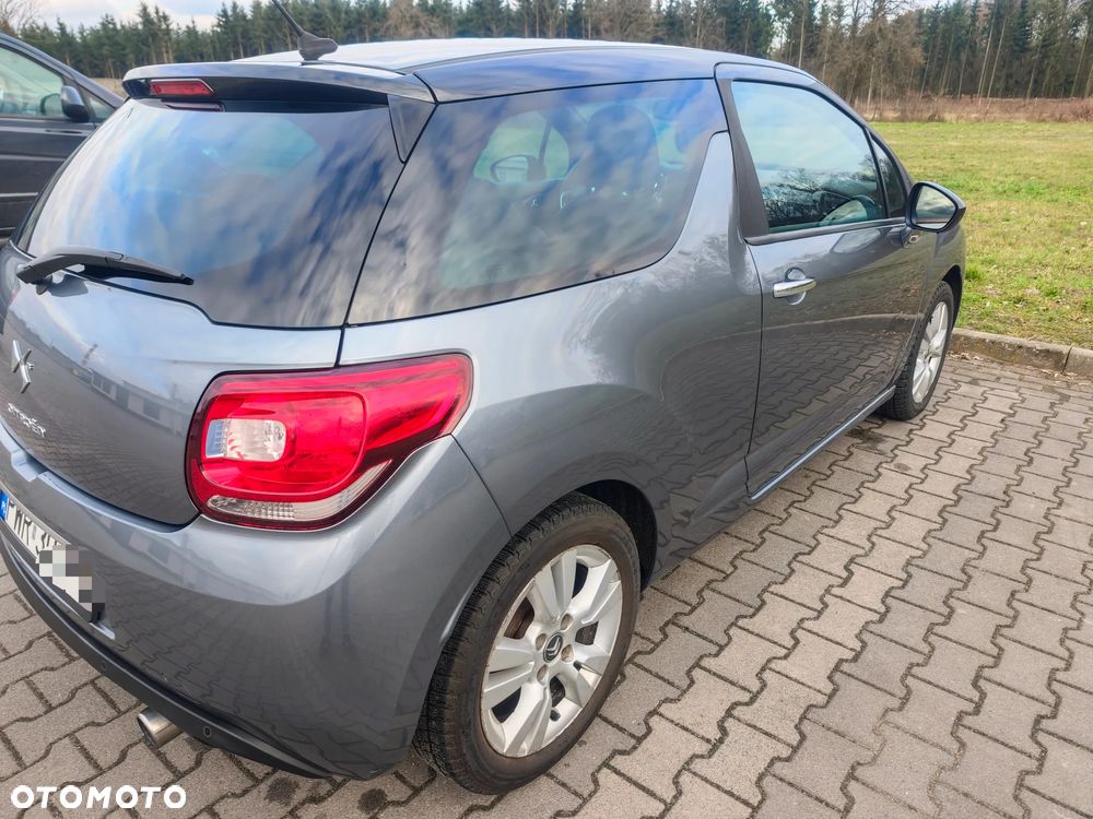 Citroën DS3 HDi 90 FAP SoChic - 18