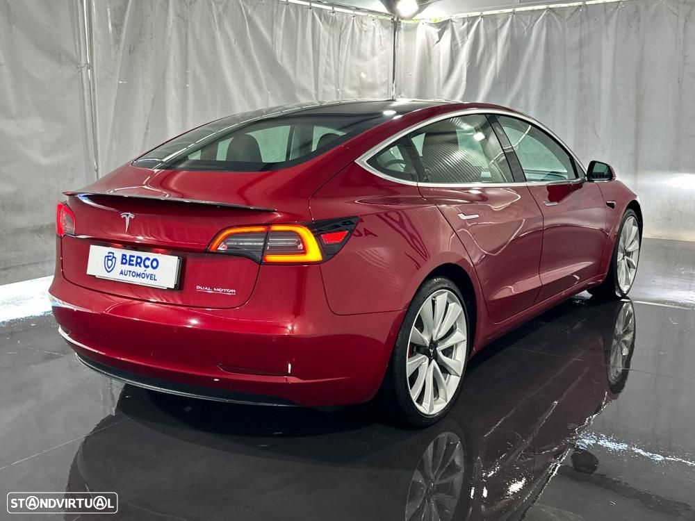 Tesla Model 3 Performance Dual Motor AWD - 4