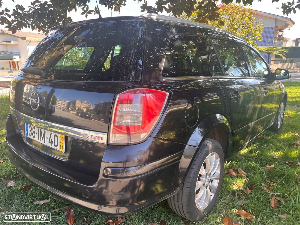 Opel Astra 1.7 CDTi Cosmo - 9