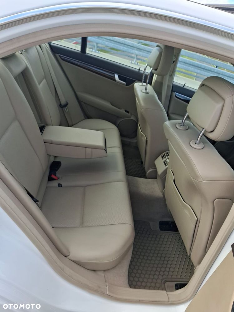 Mercedes-Benz Klasa C - 10