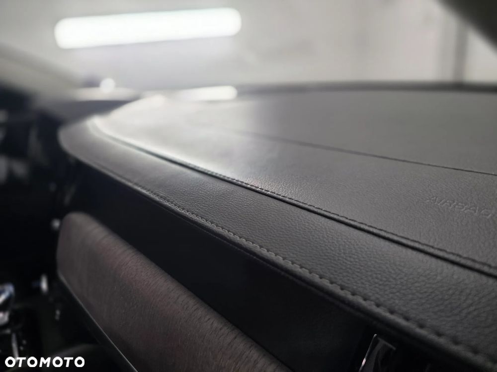Volvo V90 T6 AWD Plug-In Hybrid Inscription Expression - 39