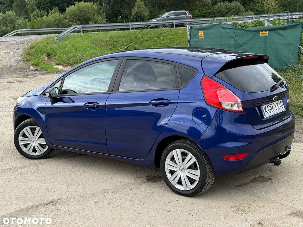 Ford Fiesta - 6