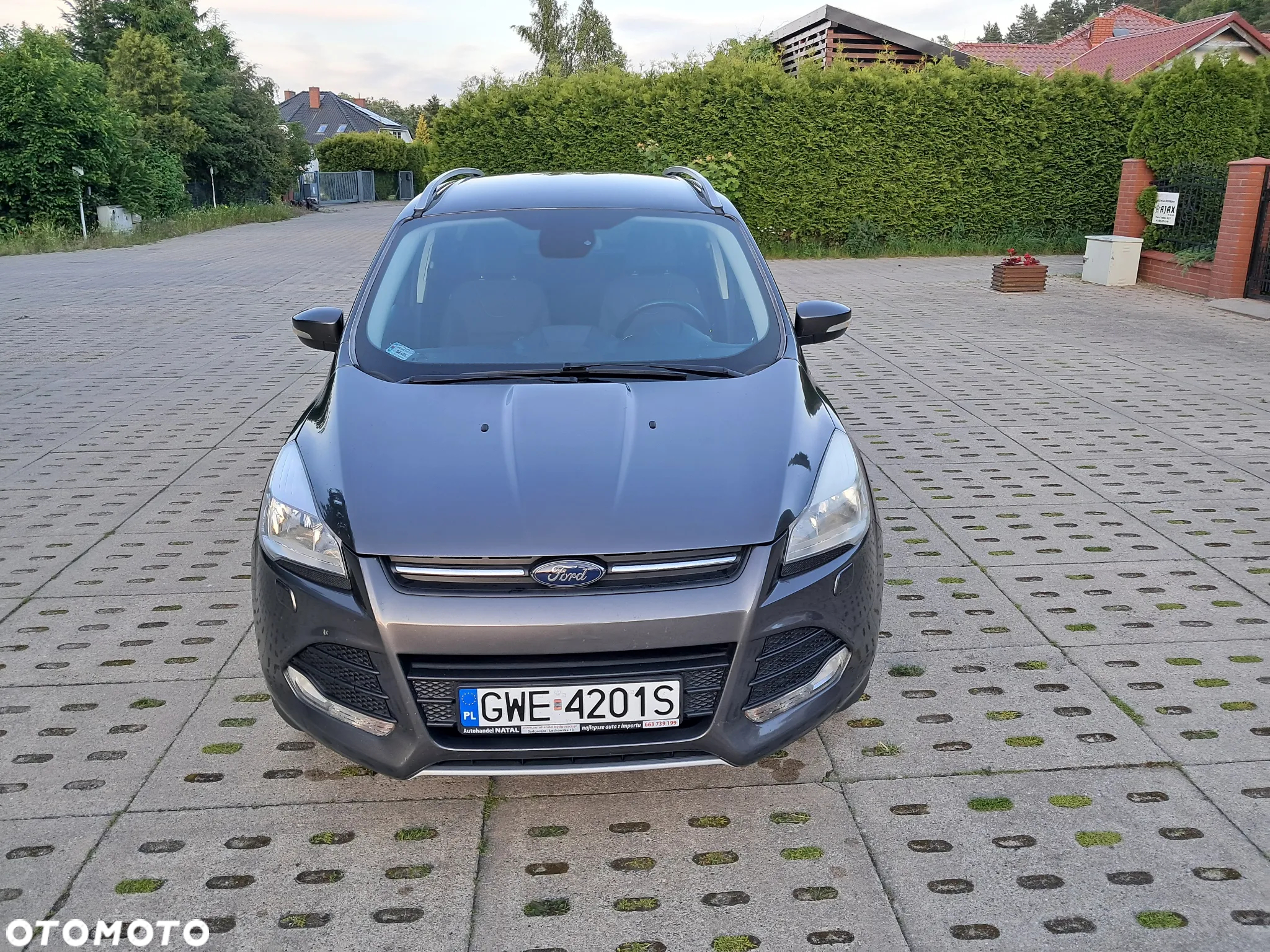Ford Kuga 2.0 TDCi 2x4 Trend - 2