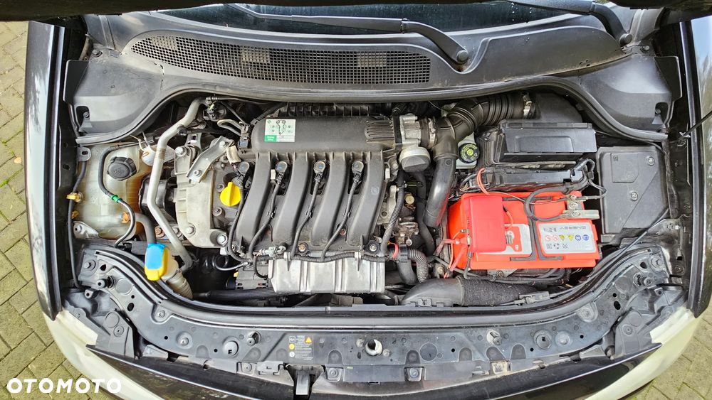 Renault Megane CC 2.0 16V Privilege - 10