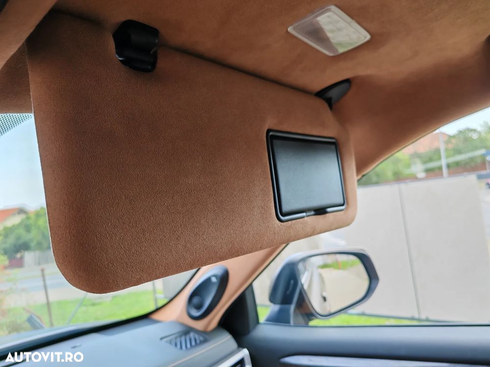 Toyota Highlander ver-2-5-l-hybrid-dynamic-force-248cp-luxury-metallic - 28