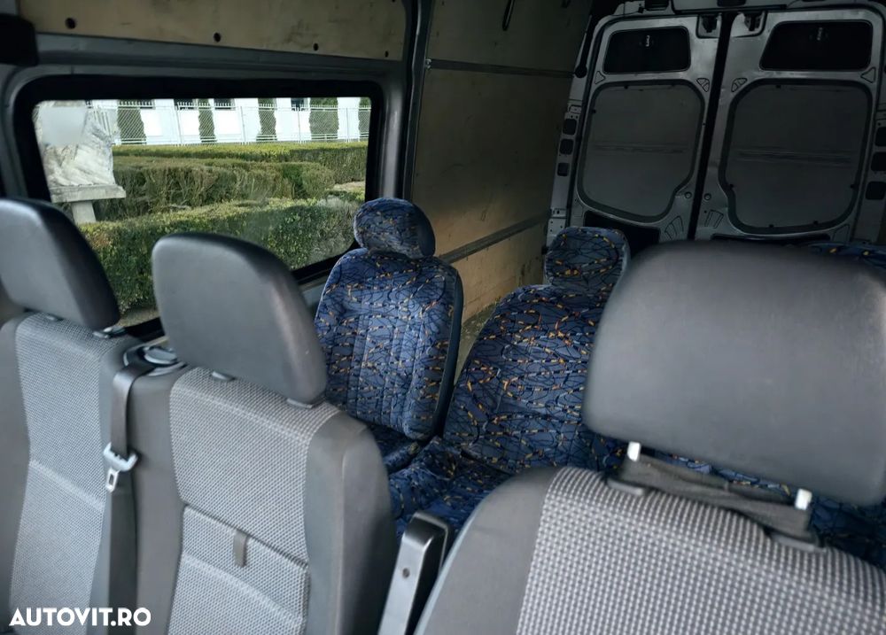 Mercedes-Benz Sprinter - 18