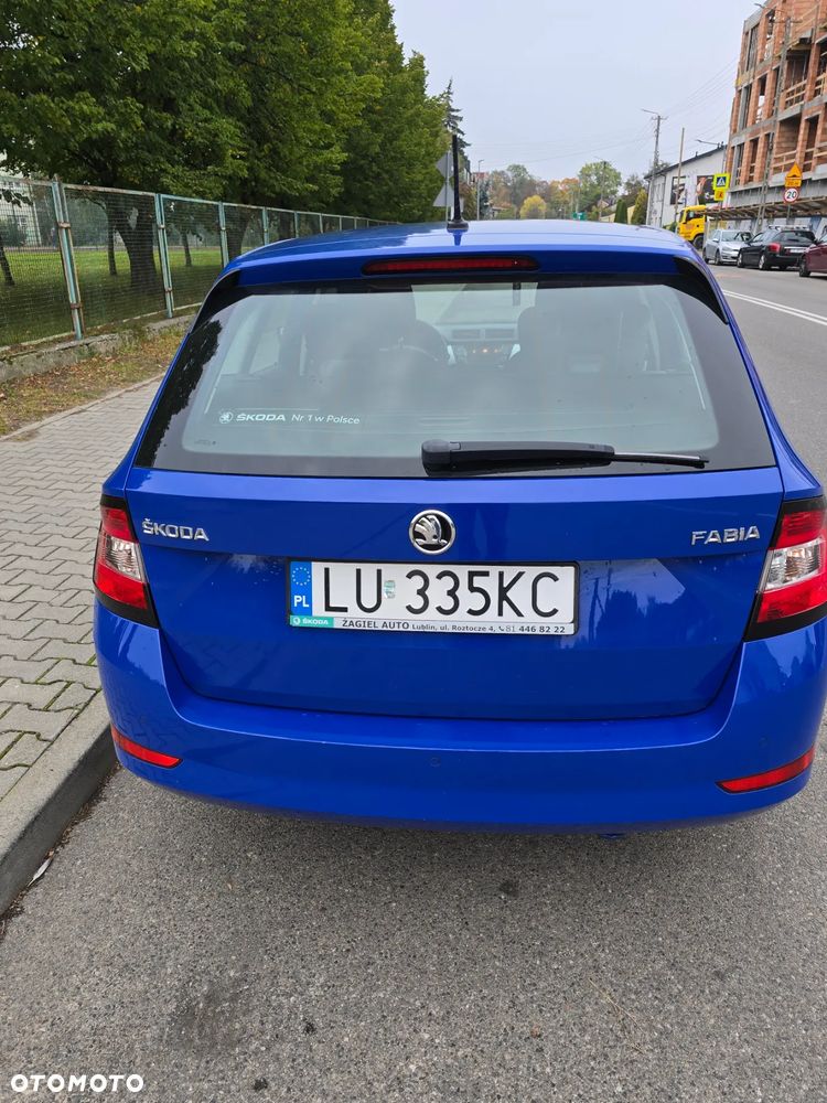 Skoda Fabia 1.0 TSI Active - 2