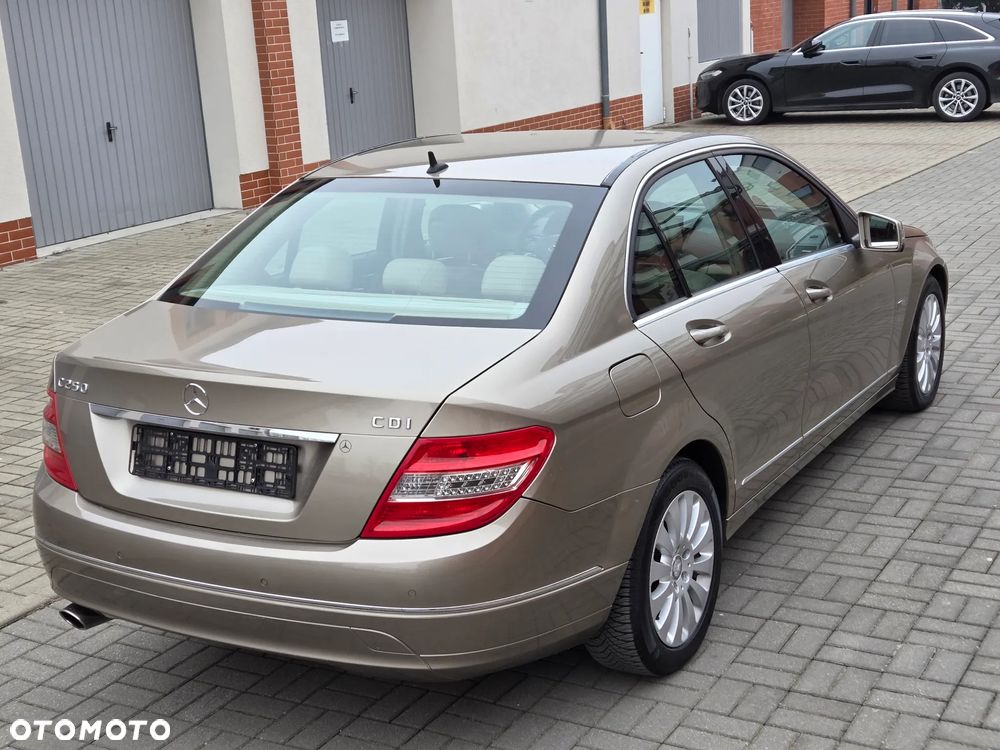 Mercedes-Benz Klasa C 250 CDI DPF BlueEFFICIENCY - 15