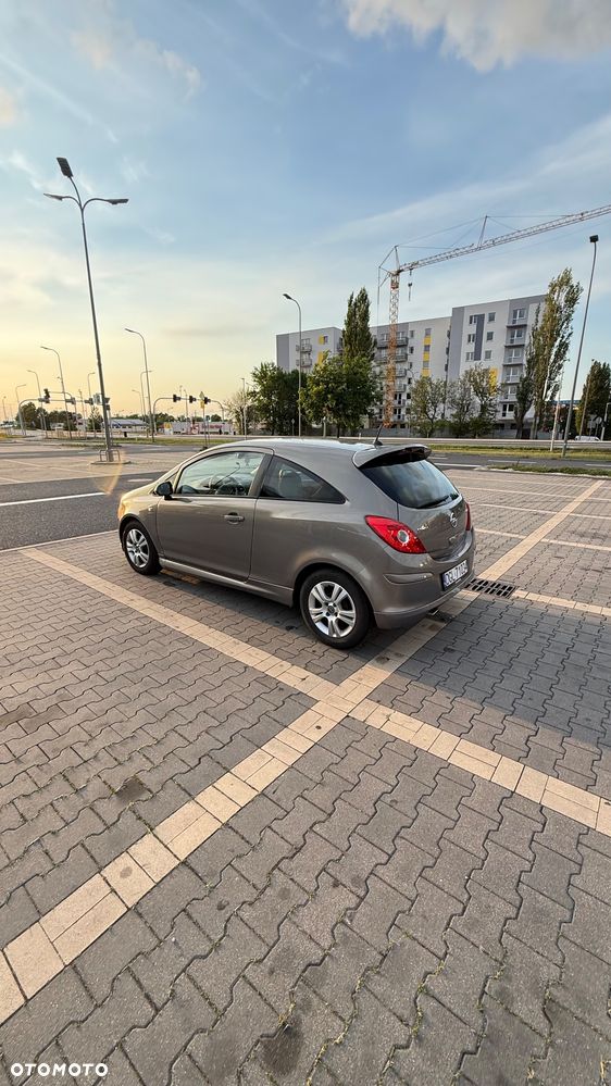 Opel Corsa - 7