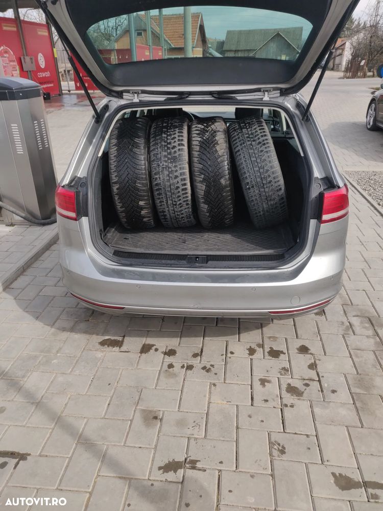 Volkswagen Passat 1.6 TDI Comfortline - 11
