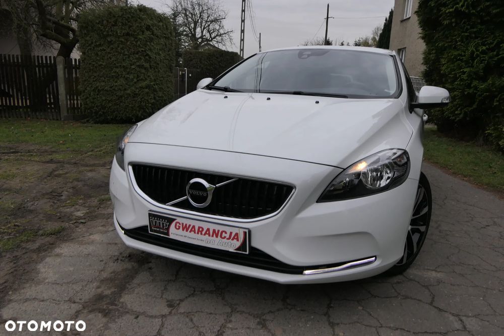 Volvo V40 T2 Drive-E Momentum - 7