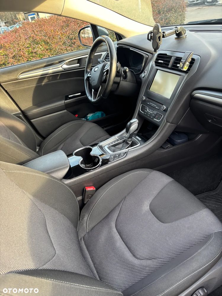 Ford Mondeo 2.0 TDCi Titanium PowerShift - 13