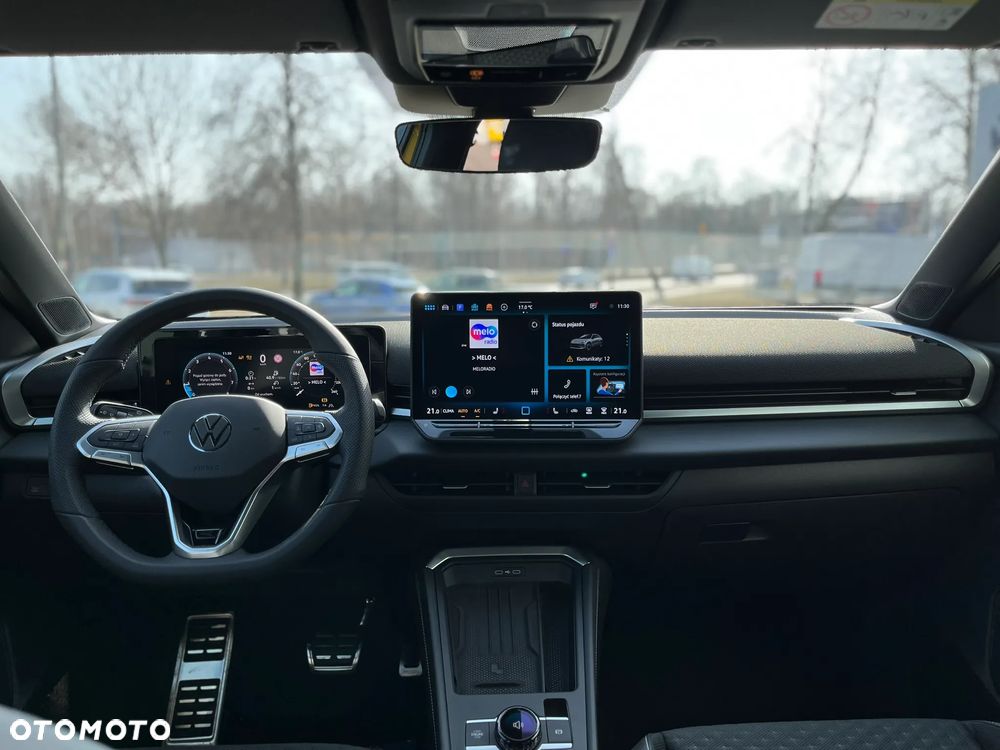 Volkswagen T-Roc 1.5 eTSI OPF DSG R-Line - 19