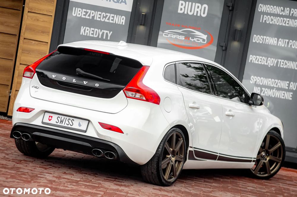 Volvo V40 - 13