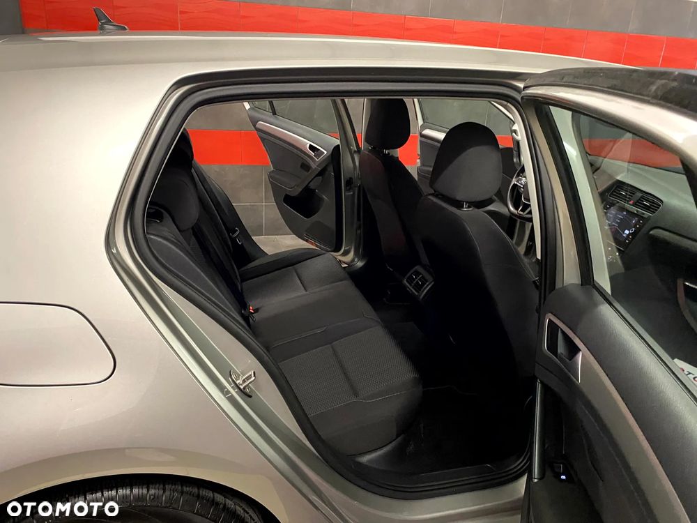Volkswagen Golf 1.6 TDI BMT Start - 23